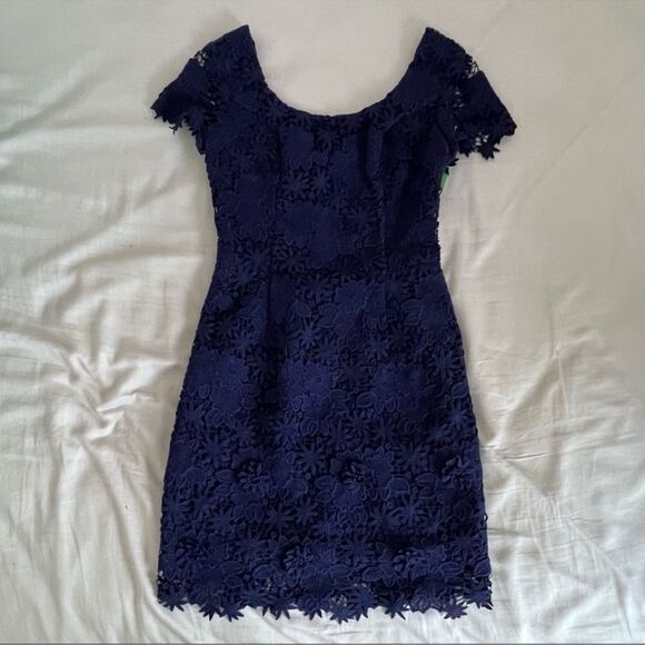 Lilly Pulitzer Navy Blue Crocheted 6 - Picture 2 of 4